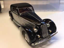 Lancia Astura Modellauto 1:43 Solido NEU