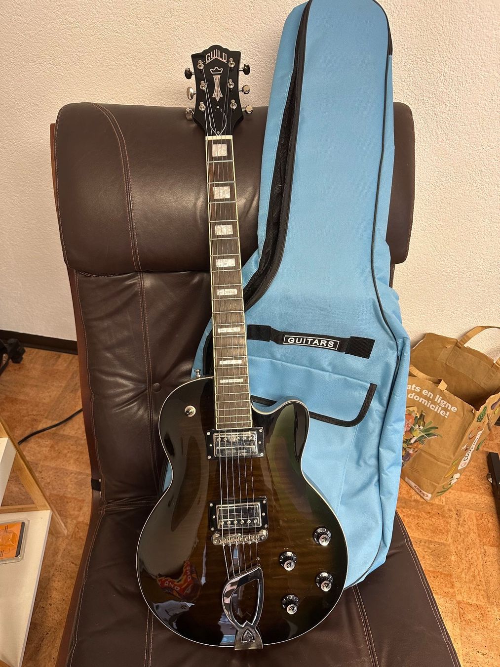 Guild Musikinstrumente: Guild Westerly Collection M-75 Aristocrat, Top Zustand – Gebraucht aus Tschierv von Screamingwolfguitars 5
