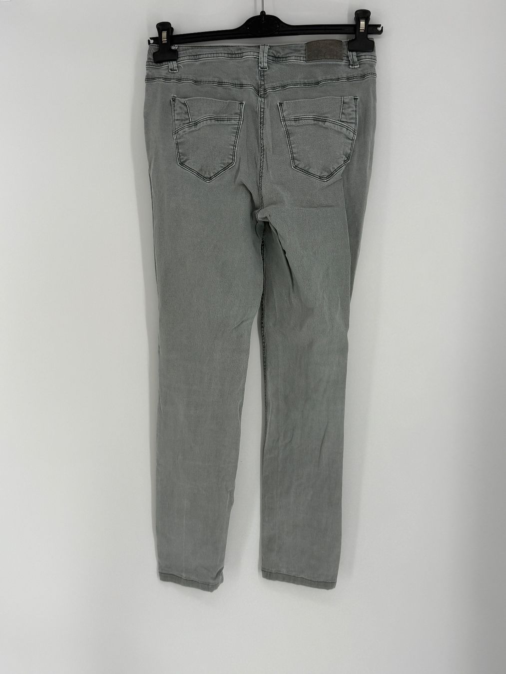 Cecil Jeans: Jeans Gr. 26 von Cecil – Usato da Auenstein venduto da moin. 1