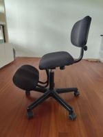 Chaise ergonomique genoux noir bon état