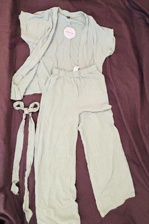 Coordinate clothes