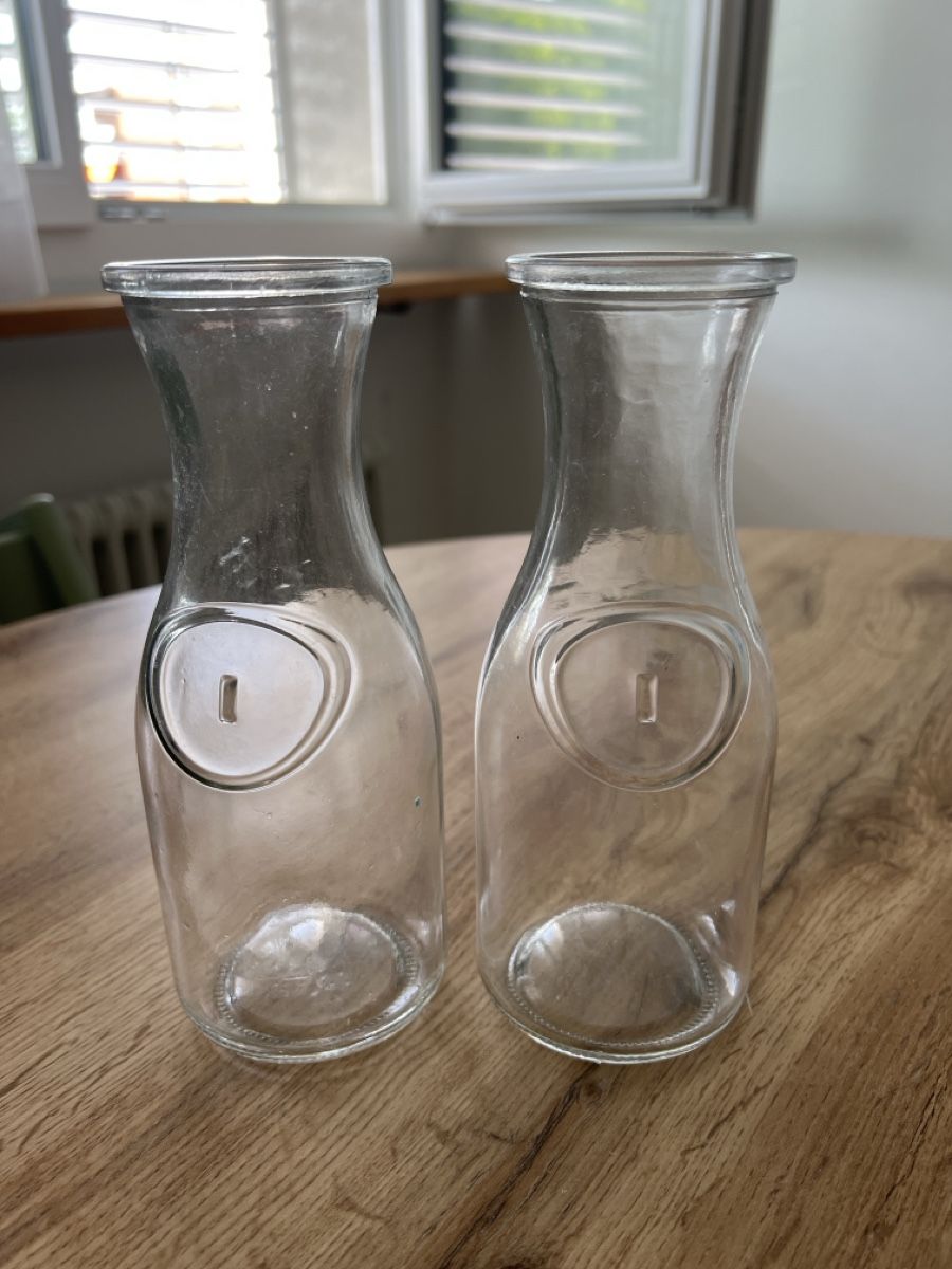 Vase & Récipients: 2x Vasen/Weinkaraffen – D'occasion à Kloten par tyrael93