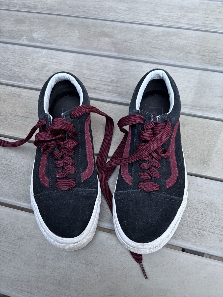 Vans Herrenschuhe: Vans Old Skool Noires/Bordeaux  – Gebraucht aus Dugny (Leytron) von Cel_97