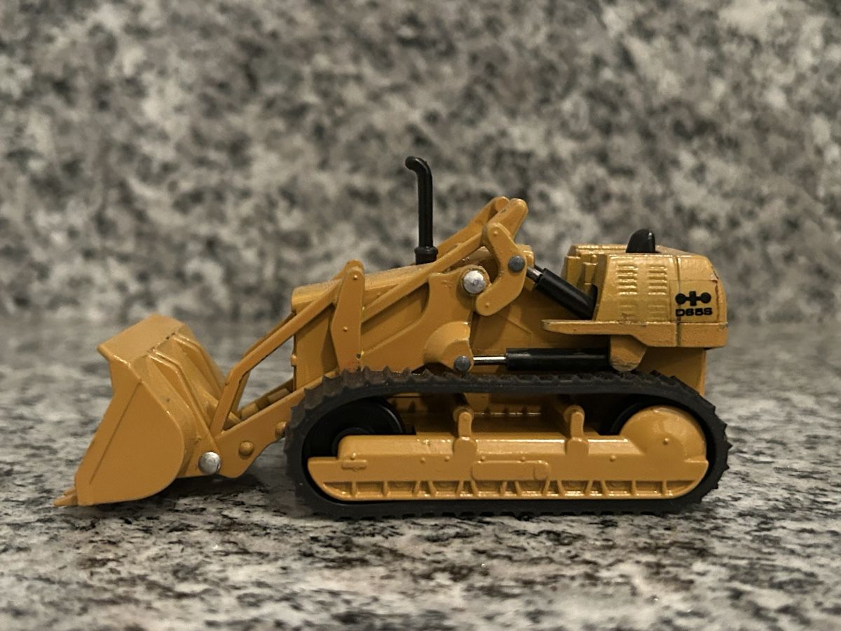 Komatsu Modellbausätze & Standmodelle: Komatsu Trax , 1:50 , Shinsei – Gebraucht aus Horw von Tigercat635 2