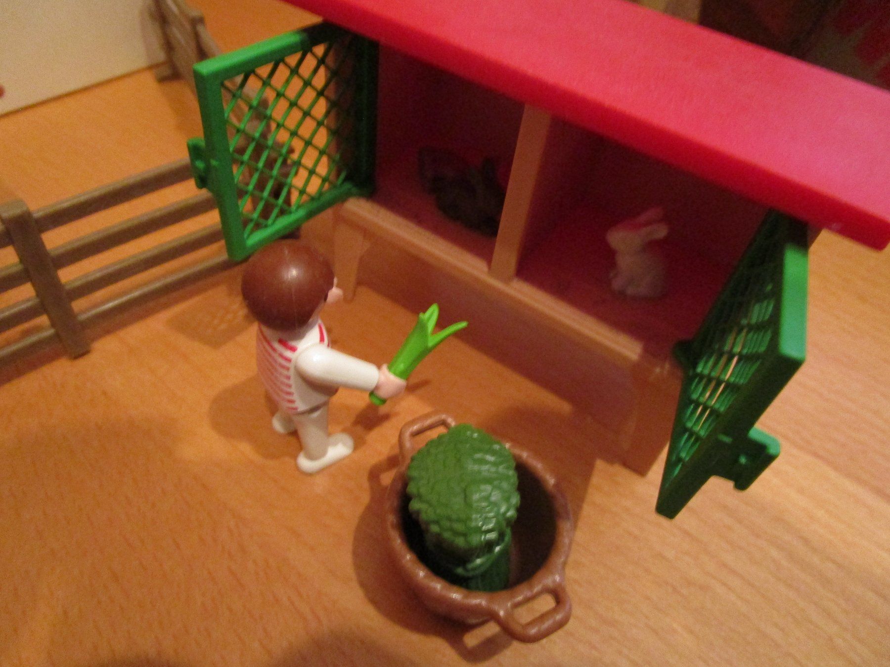 Playmobil Spielzeuge: Playmobil  -  Bauernhof 4490 – Gebraucht aus Wetzikon ZH von Storchadebar 5