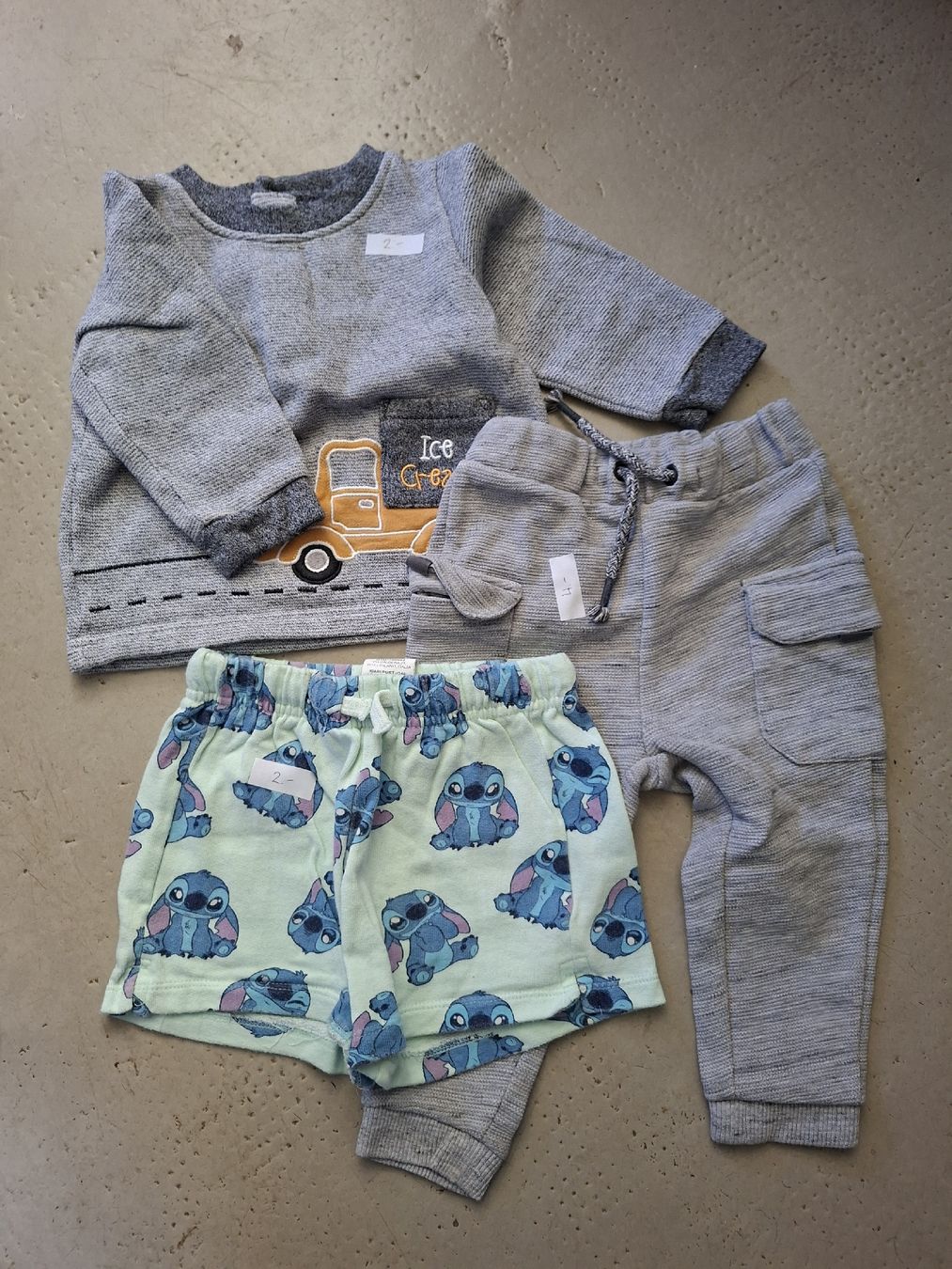 Lotti & Set di vestiti: lot d'habits garçon taille 86 – Usato da Boncourt venduto da Adeline_2727 9