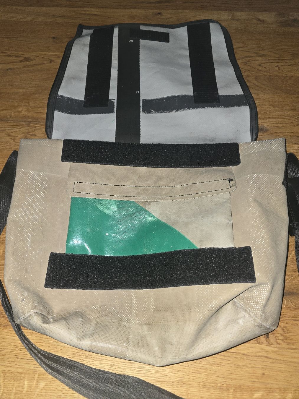 Freitag Taschen: FREITAG TASCHE – Gebraucht aus Bülach von zer_c8c2 1