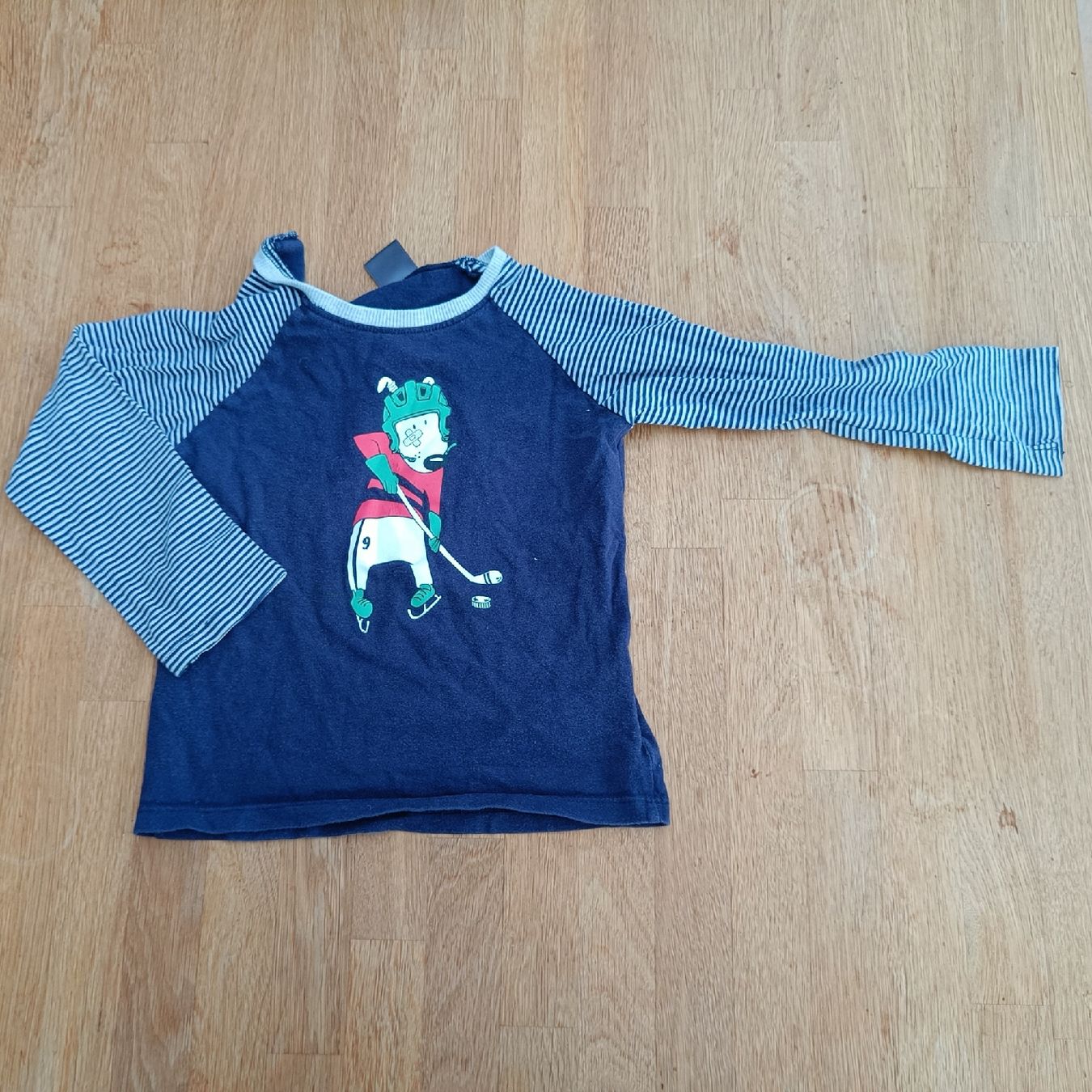 Pullover & Sweatshirts: Pullover Grösse 86 – Gebraucht aus Jaberg von urig17.
