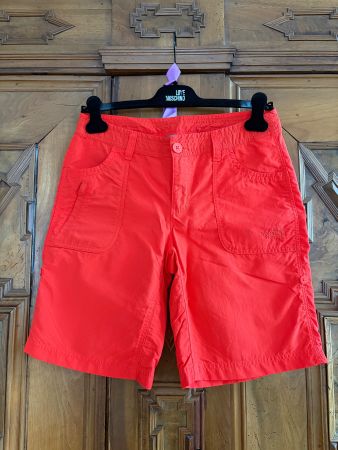 THE NORTH FACE  Bermuda Größe EU 6  Zustand: Neu