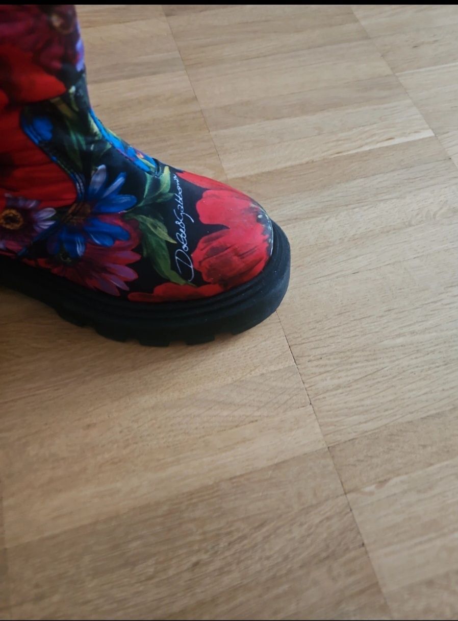Dolce & Gabbana Scarpe per ragazze: Stiefel für Mädchen "Dolce & Gabbana" – Usato da Luzern venduto da Dan_8m79 3