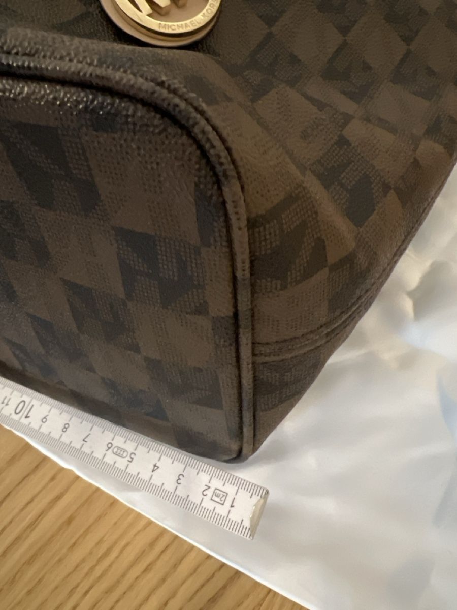 Michael Kors Borse da donna: Michael Kors Shopper oder Laptoptasche – Usato da Sins venduto da Cojedu 1
