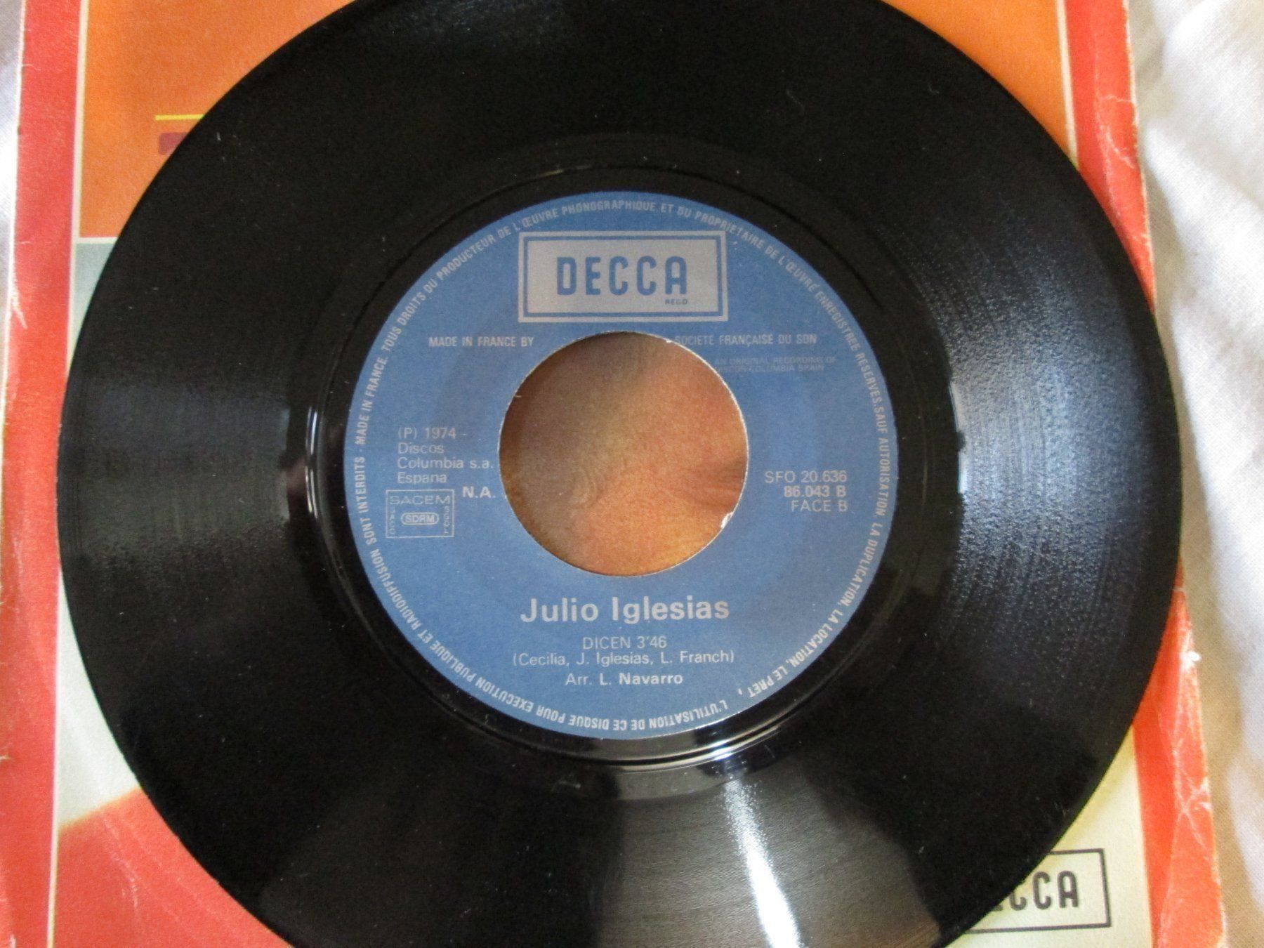 Dischi in vinile: Disque vinyle Julio Iglesias - Manuela 45t – Usato da la Chaux-de-Fonds venduto da Lampe 3