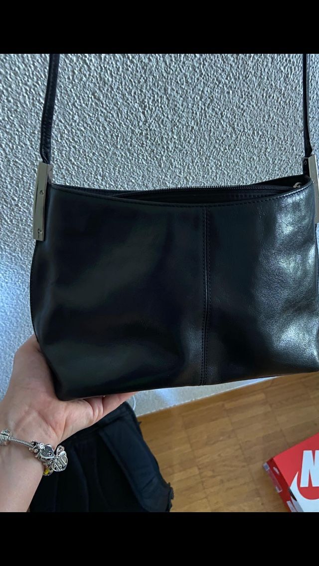 Claudio Ferrici Borse: Ledertasche – Nuovo (secondo la descrizione) da Dübendorf venduto da Sebashop 1