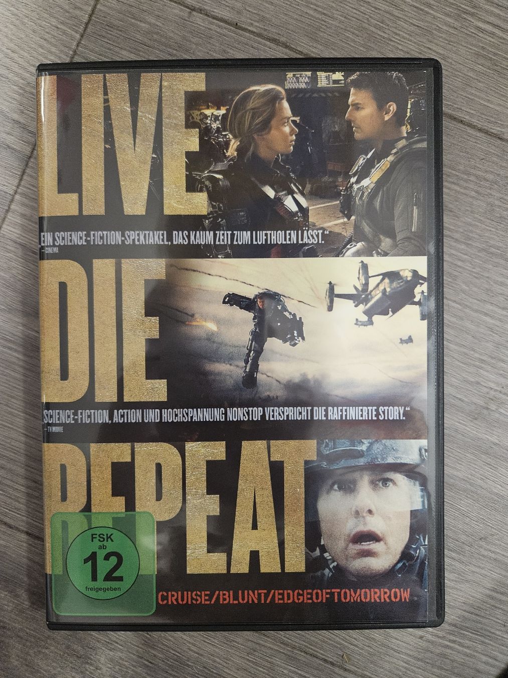 Tutti i DVDs: DVD Live Die Repeat  – Usato da Reinach AG venduto da Irina_g00