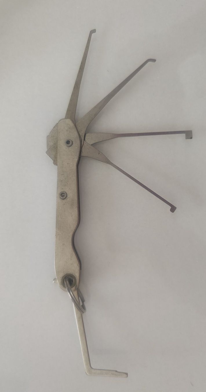Tutti gli attrezzi: GOSO Foldable Lock Pick Set GOSO – Nuovo (secondo la descrizione) da Zürich venduto da skylan