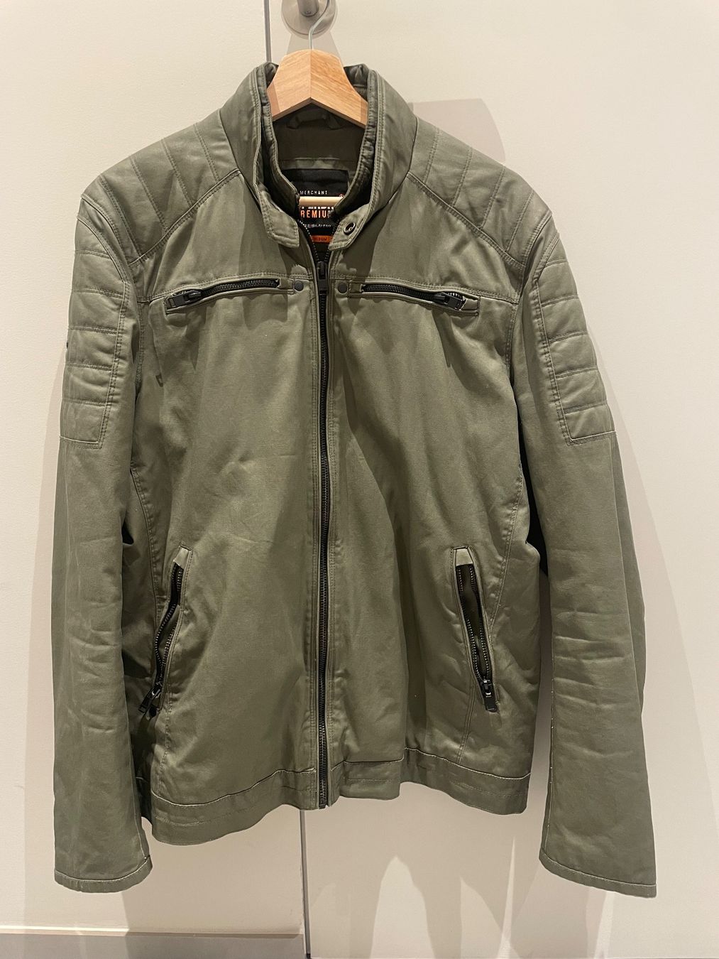 Superdry Giacche: Superdry Premium Bomberjacke – Usato da Horw venduto da esjoeberg 1