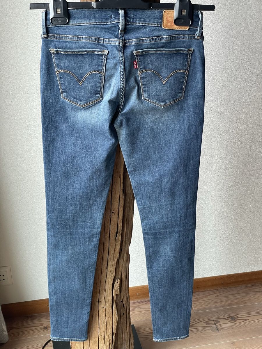 Levi's Jeans: Levis 710 Super Skinny 28 – Usato da St. Moritz venduto da hdj_dd7v 2
