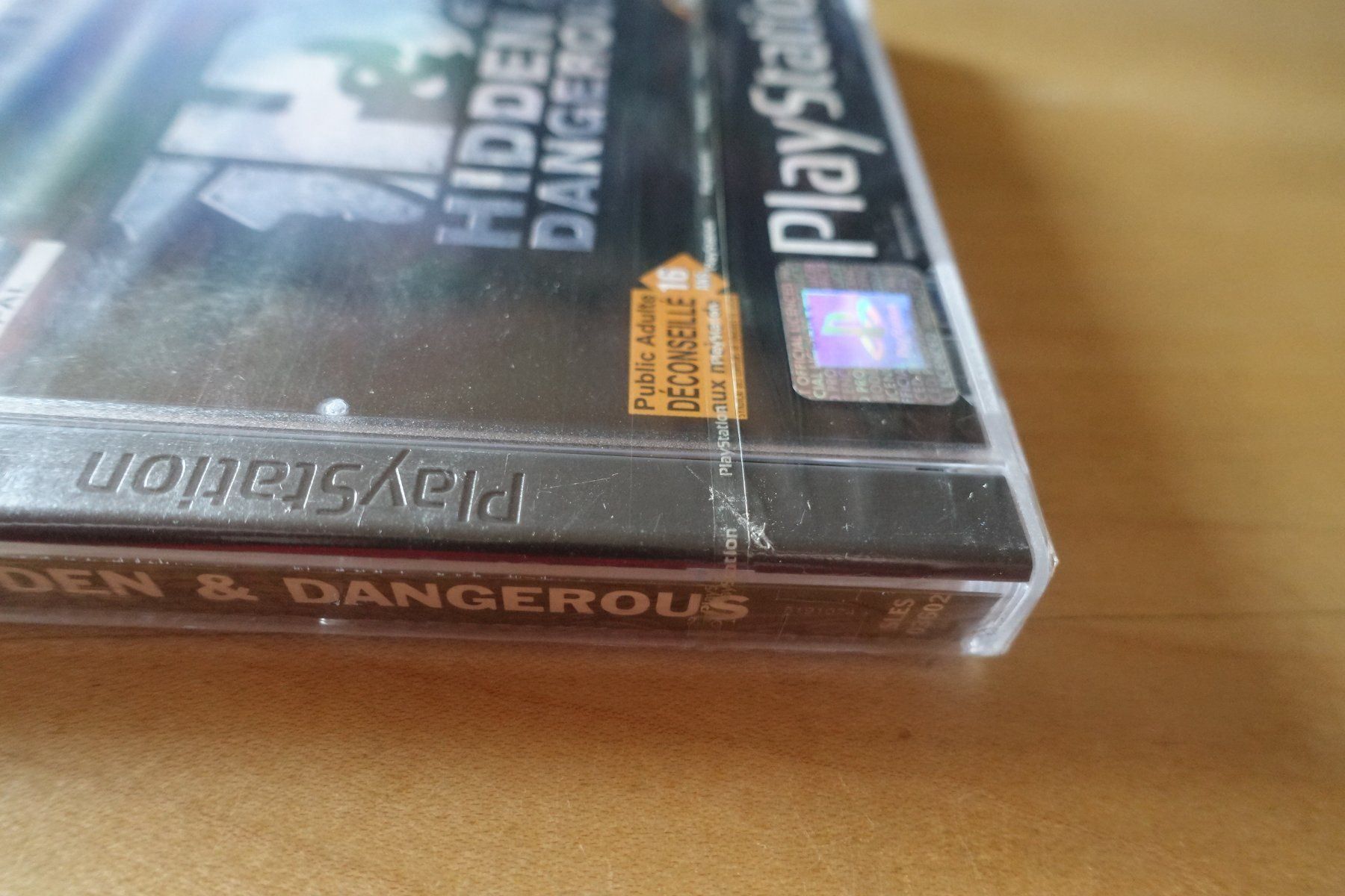 Sony Giochi: Hidden & Dangerous - französisch – Nuovo e nell'imballaggio originale da Steinach venduto da Gamecet 3