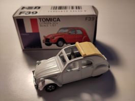 Modellauto Tomica Citroen 2CV
