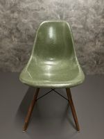 Original Herman Miller Eames Fiberglass Chair Vintage Defekt