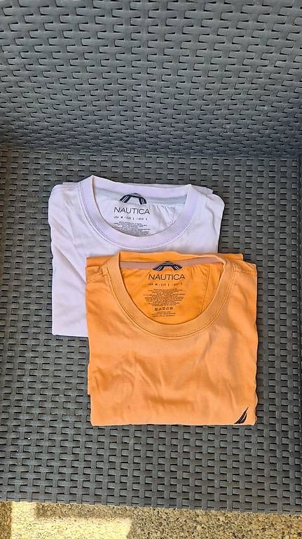T-shirts: Nautica T-shirts – D'occasion à Lutry par and_25nt