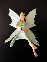 Schöne Fee mit Blumenkranz, Deko Figur