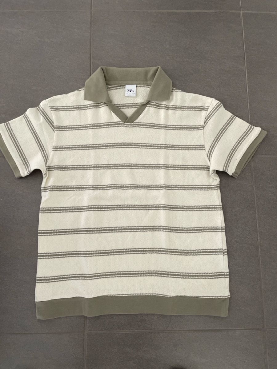 Zara Magliette Polo: Polo Zara – Nuovo (secondo la descrizione) da Collombey venduto da amina36
