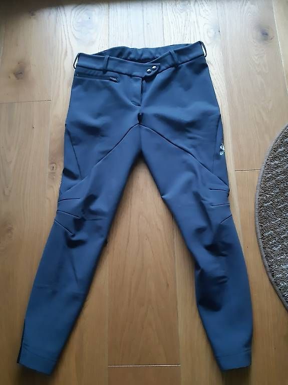 Pantaloni: Winter Reithose – Usato da Nebikon venduto da Haidihooo