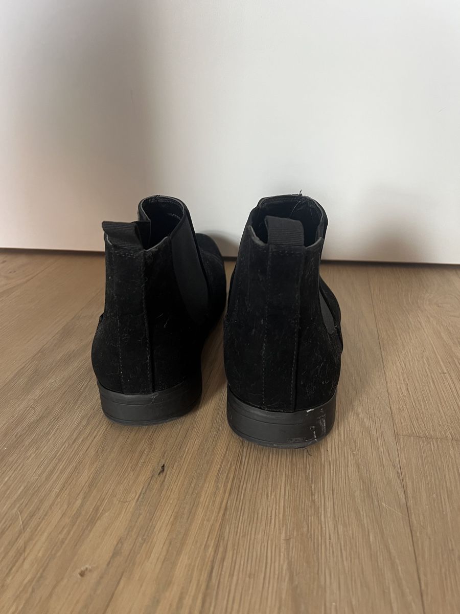 Scarpe da uomo: Bottines noires en daim neuve – Nuovo (secondo la descrizione) da Châtel-St-Denis venduto da Calou1820 1