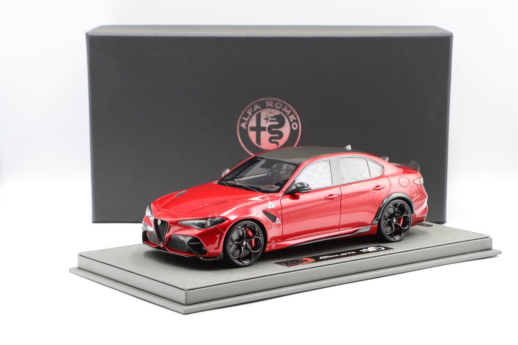 Alfa Romeo Modellini d'auto: Alfa Romeo Giulia GTA 2020 1:18 BBR – Nuovo e nell'imballaggio originale da Bühl b.Aarberg venduto da modelldiecast