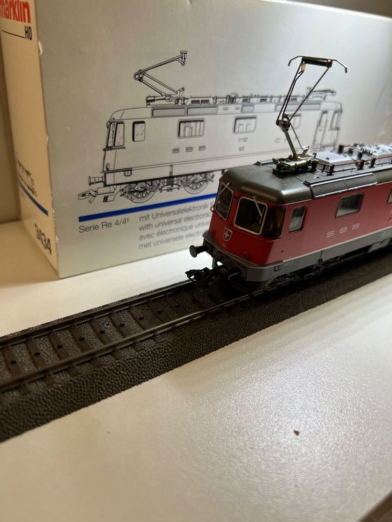 ausverkauft | märklin 39423 E-Lok Re 4/4 SBB | mfx+ Sound | Spur H0 | Online kaufen bei Modellbau Härtle