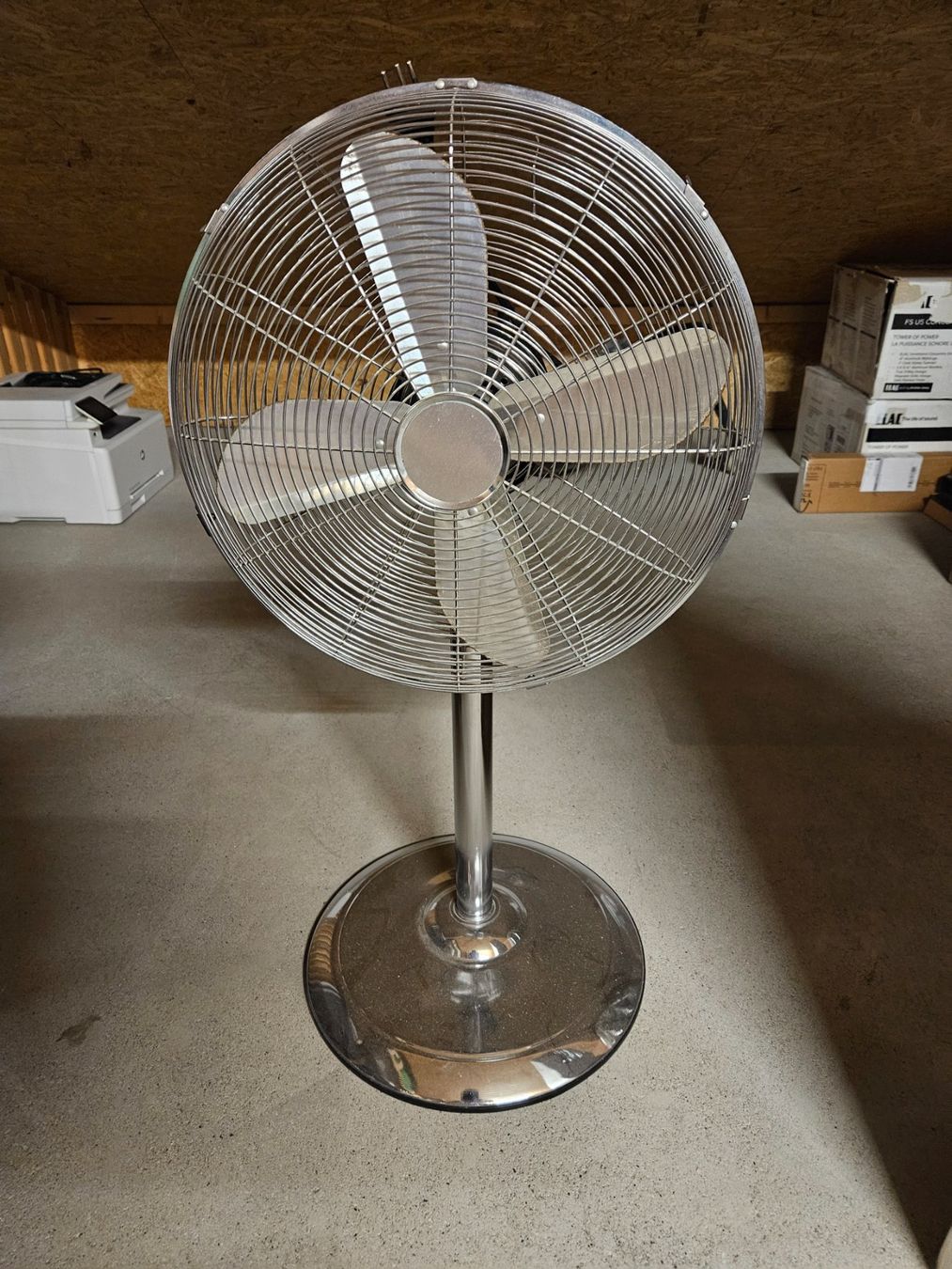 Ventilatori: Standventilator Chrom guter Zustand 40cm Durchmesser – Usato da Gerolfingen venduto da Astor1977