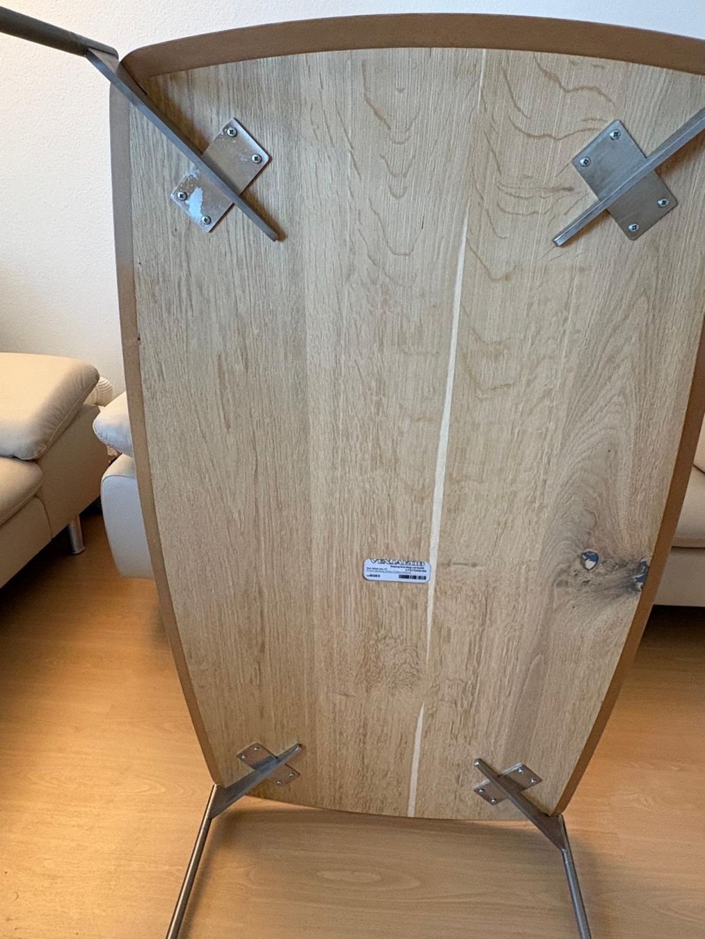 Tavoli: Couchtisch Holz Eiche Marke VENJAKOB – Usato da Klingnau venduto da Umweltklinik 2