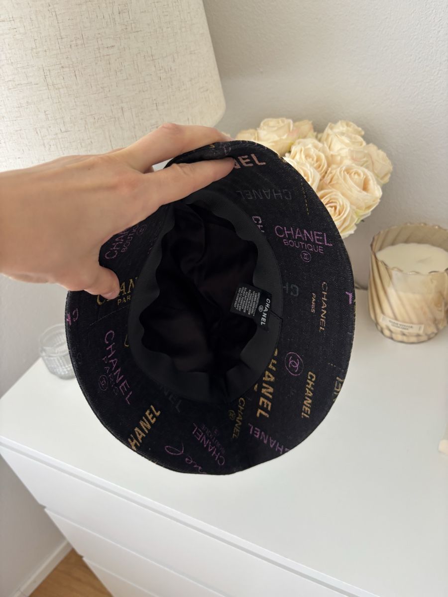 Copricapi, berretti & cappellini: Summer Hat Bucket in Dark Denim – Nuovo (secondo la descrizione) da Horgen venduto da lme_8kj7 1
