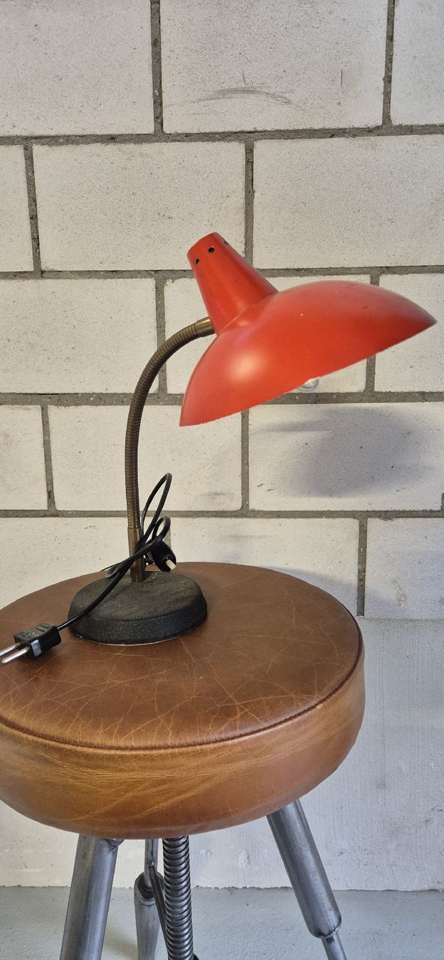 Lampade: Tischlampe, Schwanenhals. – Usato da Meilen venduto da COSTA_ABC