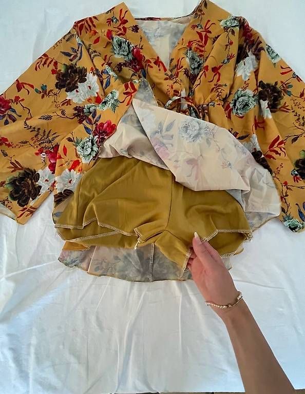 Jumpsuits: Jumpsuit / Romper kurz – Neuf avec emballage d'origine à Spreitenbach par sam_l5fj 1