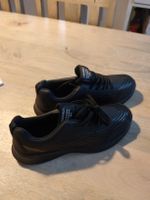 Schwarze Sneaker Grösse 44 — Neu!!!!