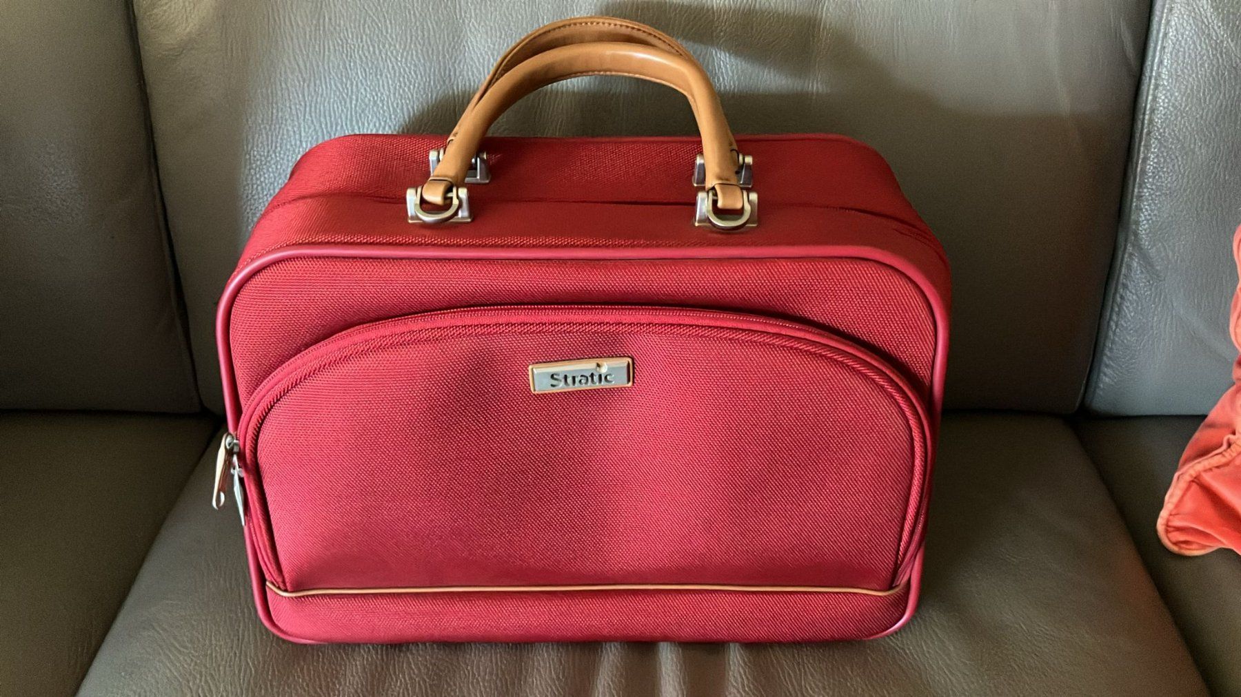 Valigie: Bagaglio a mano rosso Static – Usato da Melano venduto da H-Sara