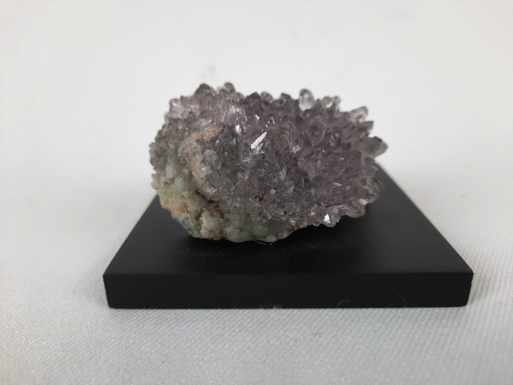 Minerali & Pietre curative: AMETHYST, ca. 80 x 60 x 30 mm – Usato da Beinwil am See venduto da Restwert_Beinwil 3