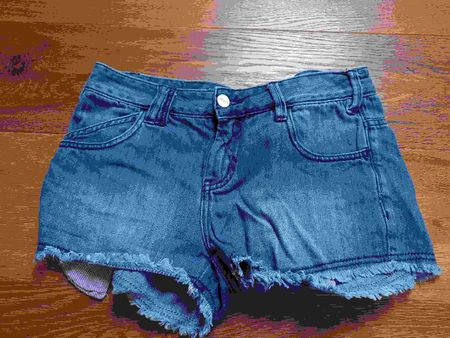 Coole Jeansshorts für den Sommer! Grösse 30/S Top Zustand