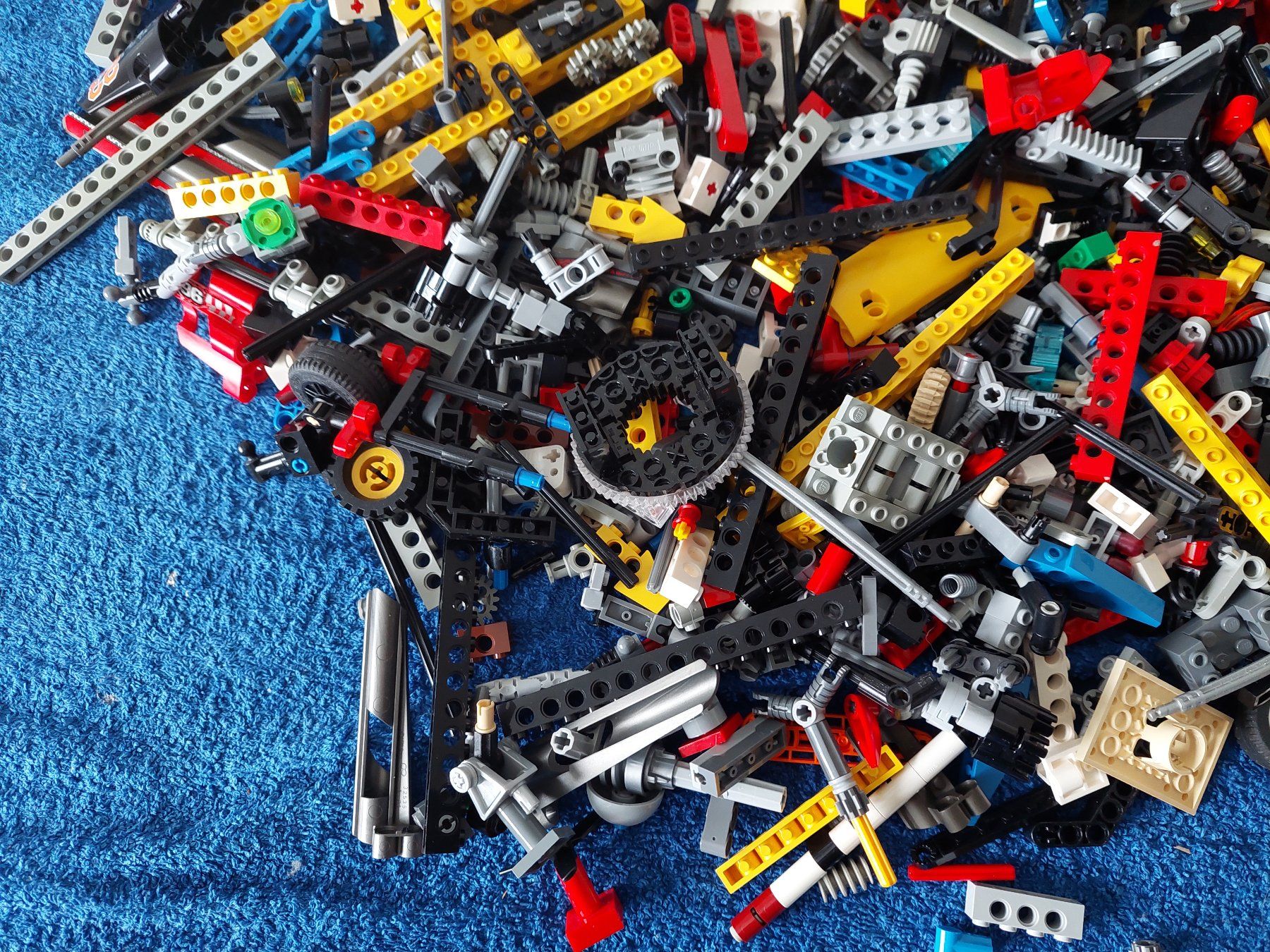 Lego Baukästen: Lego ein Sack voller Technikteile (Bitte Bilder ansehen) – Gebraucht aus Altenrhein von schalumpfi 7