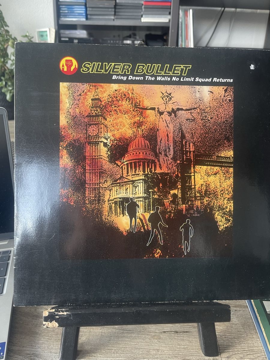 Dischi in vinile: Silver Bullet / Bring down the Walls – Nuovo (secondo la descrizione) da Dagmersellen venduto da stonefinger