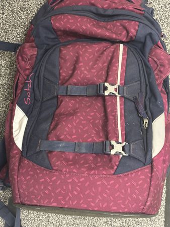 Satch Schulrucksack lila/dunkelblau mit Muster guter Zustand