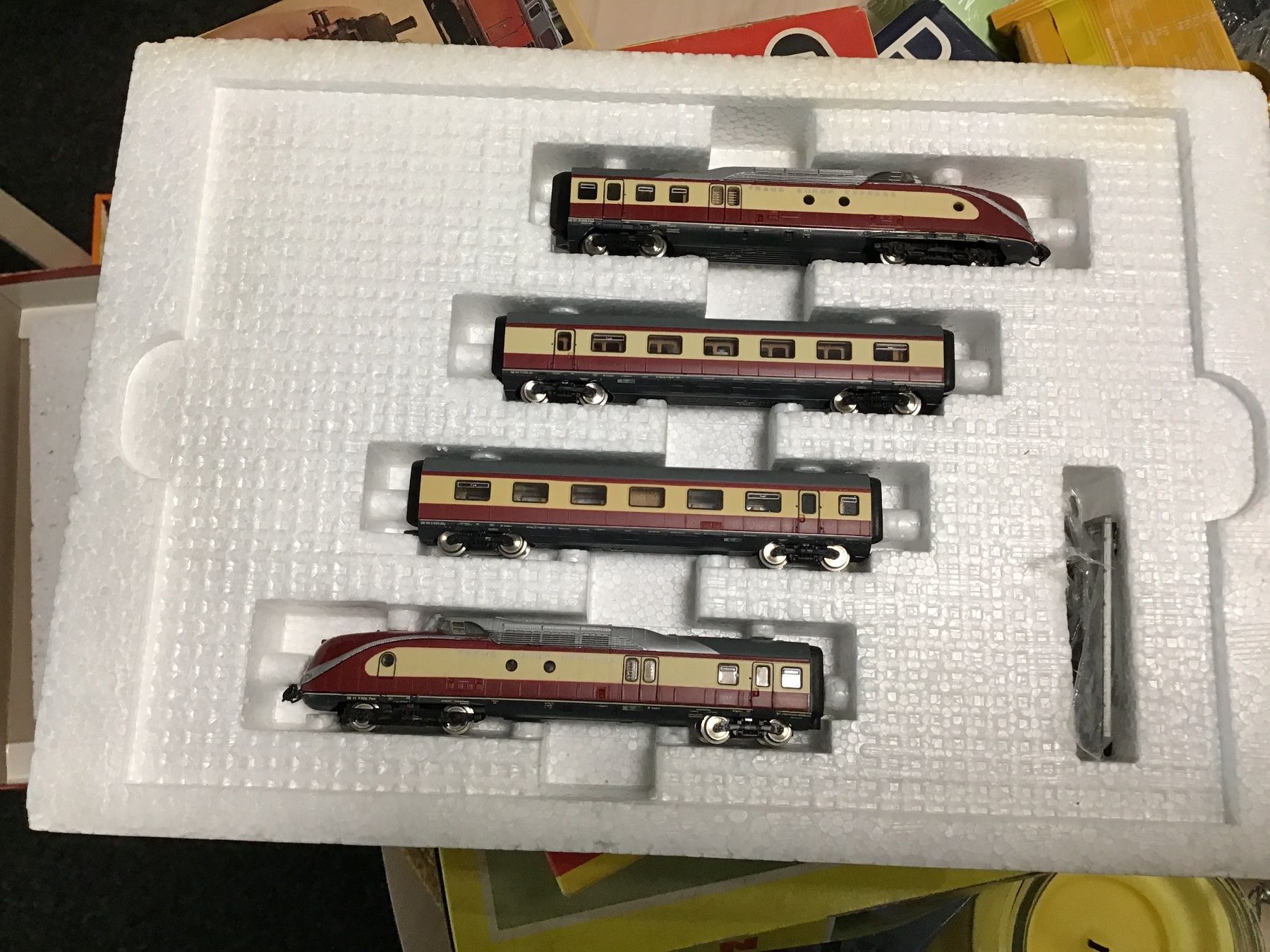 Roco Modellini di ferrovie: ROCO N Spur Trans Europa Express TEE Zug Set – Usato da Männedorf venduto da Spezial-Modelle