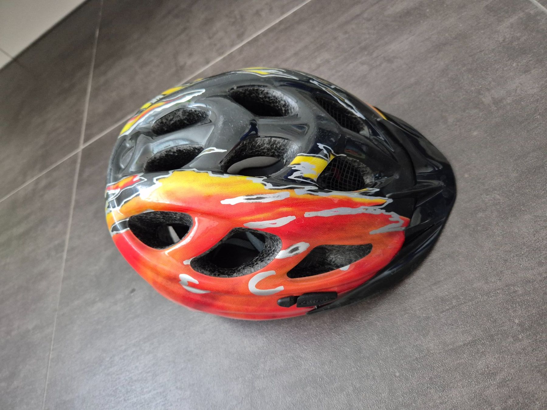Alpina Caschi: Velohelm Kinder "Alpina" – Usato da Rickenbach b. Wil venduto da lumsum 1