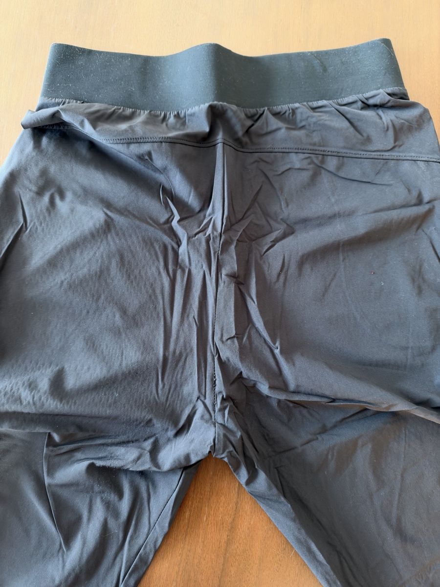 Nike Pantalons: Nike Performance Jogginghose, schwarz, Grösse S – D'occasion à Zumikon par leskel 2