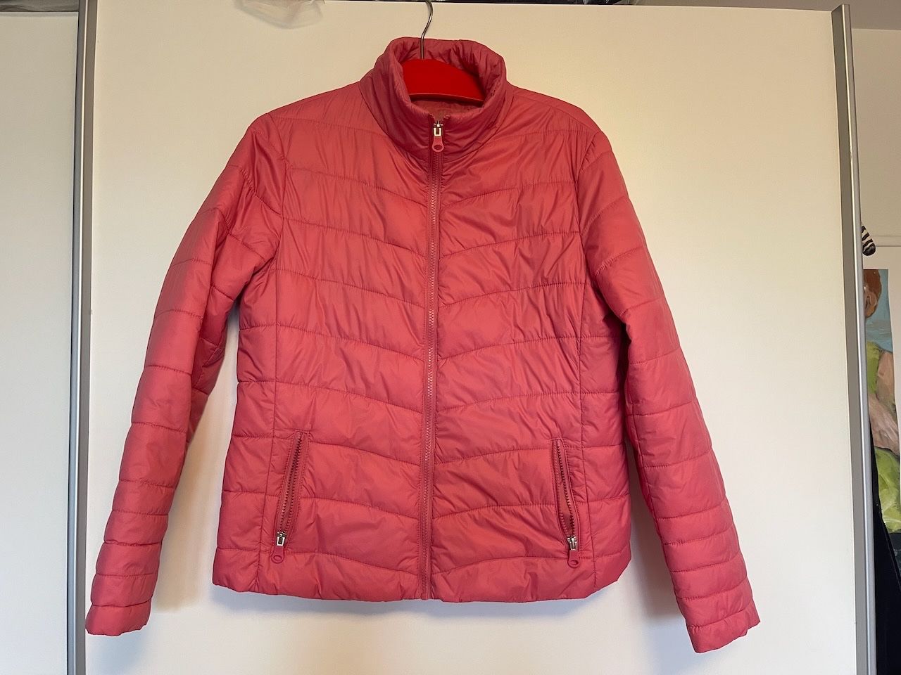 Giacche: kuschelige-leichte  Steppjacke pink-framboise Gr. 40 – Usato da Winterthur venduto da 1956ingi