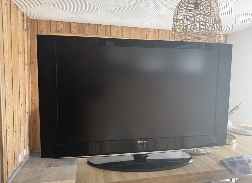 Appareils TV: Télévision Samsung  – D'occasion à Botyre (Ayent) par emm_5nkx