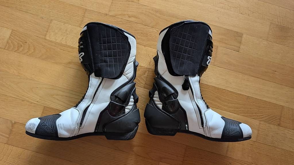 Scarpe da uomo: TCX Motorradstiefel – Usato da Locarno venduto da ama_7bm7 2