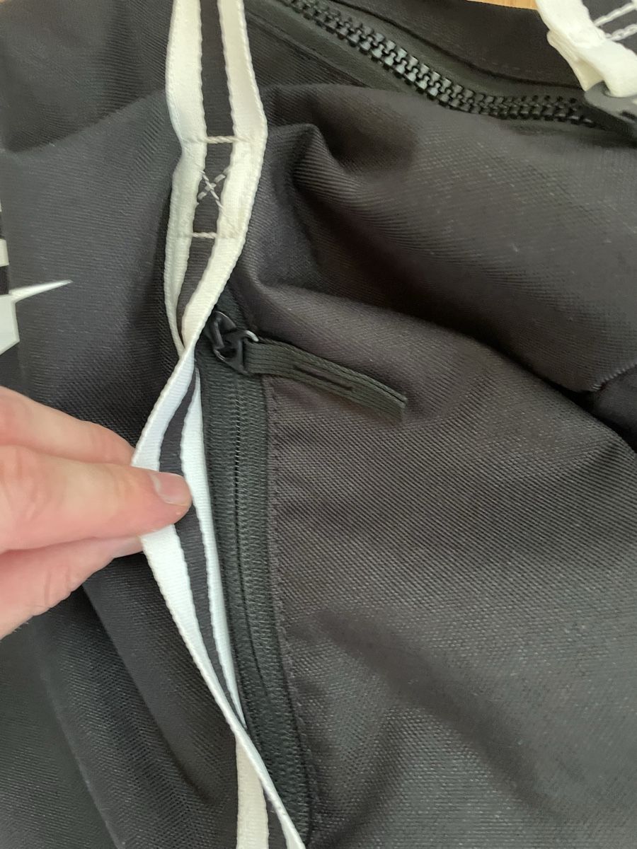 Nike Borse: Nike Tasche – Usato da Wichtrach venduto da F.buerki 3